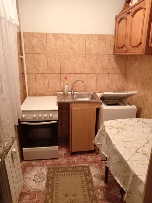 Vand Apartament 2 camere etaj 1 Cora