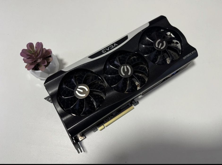 EVGA GeForce RTX 3070 ftw3 ultra 8GB