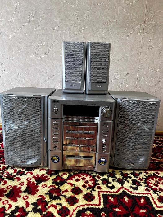 Музыкальный центр JVC