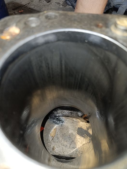 Блок цилиндров 4 м40