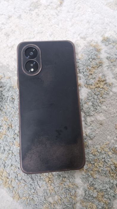 OPPO A38 в хорошем состоянии