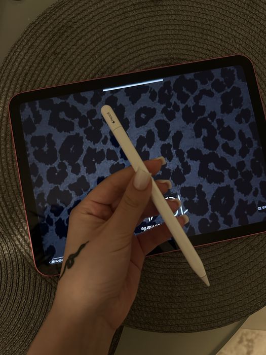 tableta apple iPad 11” A16 2025