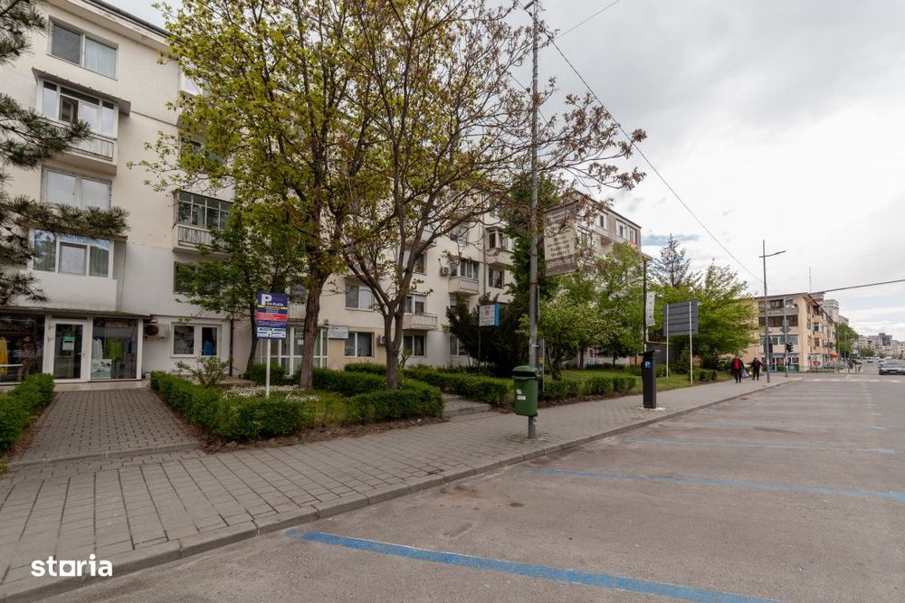 Apartament 2 camere et 3/4 Central, Pitesti
