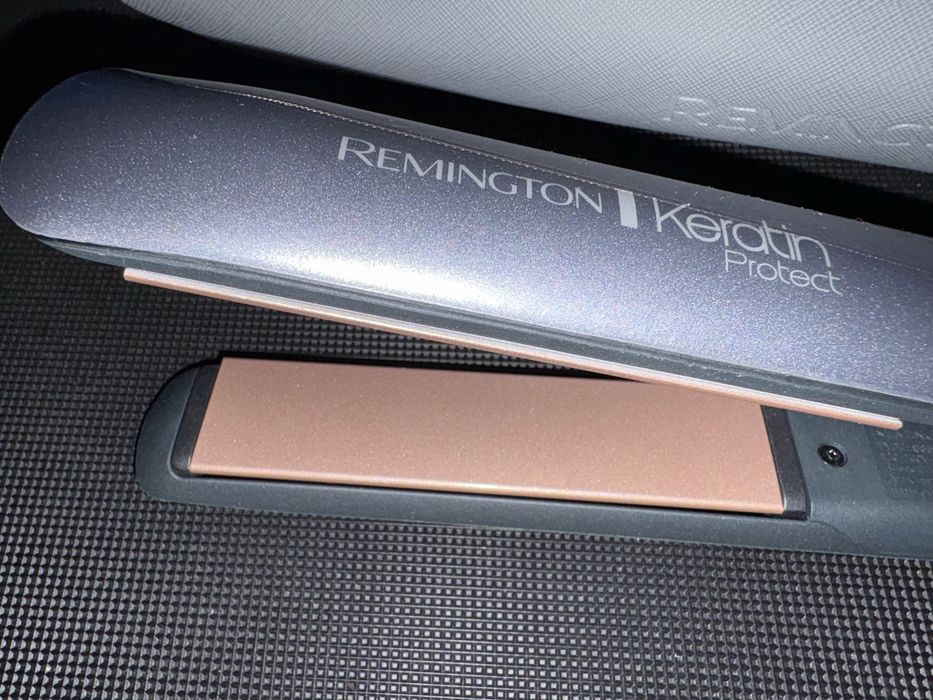Преса за коса Remington S8598 Keratin Protect Intelligent
