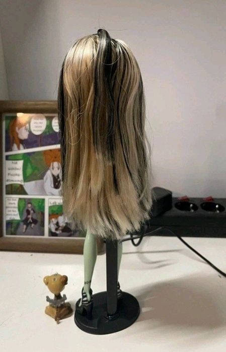 френки monster high база