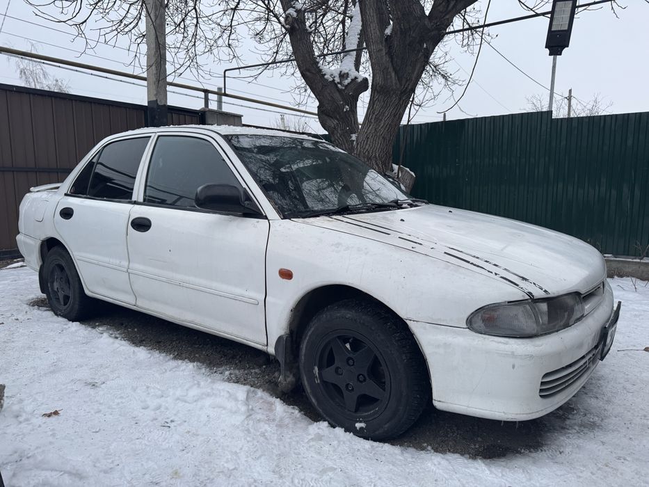 Mitsubishi lancer CB