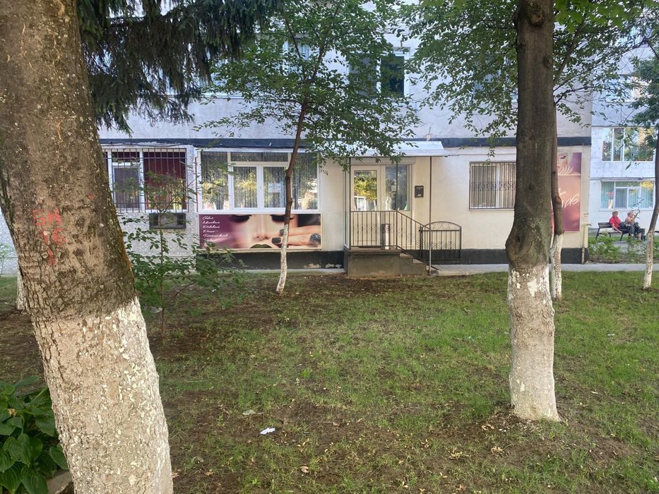 Inchiriez spatiu comercial Tic Tac