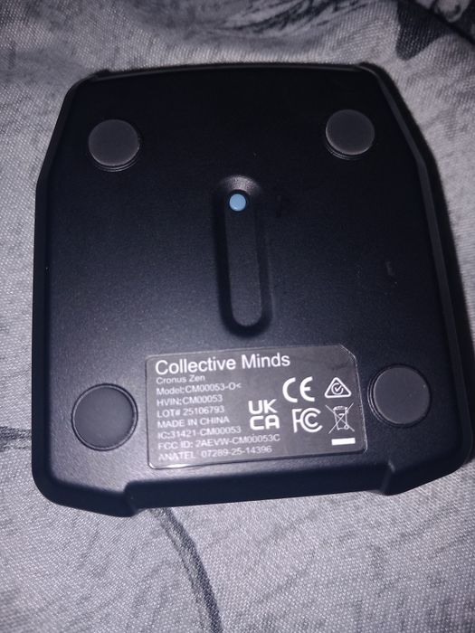 Zen cronus  utilizat compatibil cu ps 4 ps 5 xbox etc