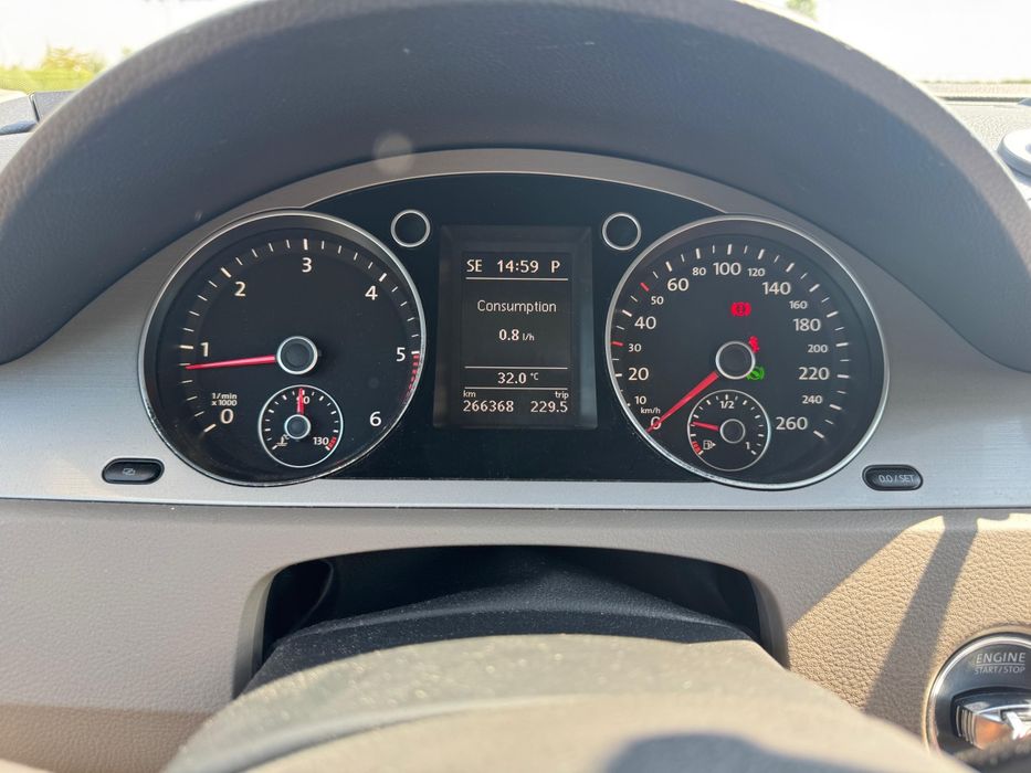 VOLKSWAGEN Passat 2010 — imagine 5