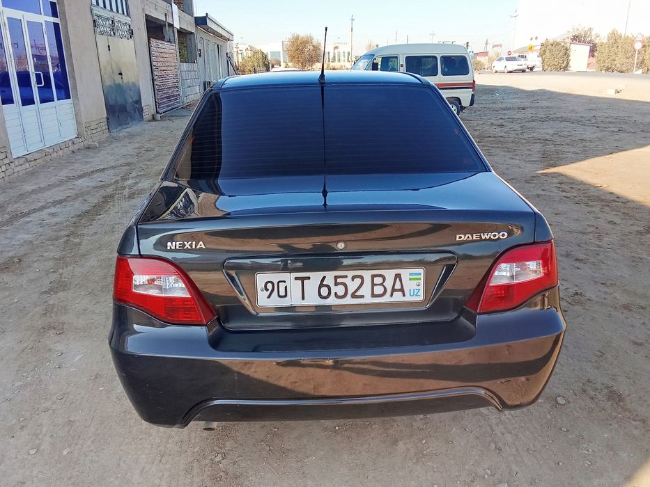 Nexia 2 probeg 87 ming yurgan sotiladi