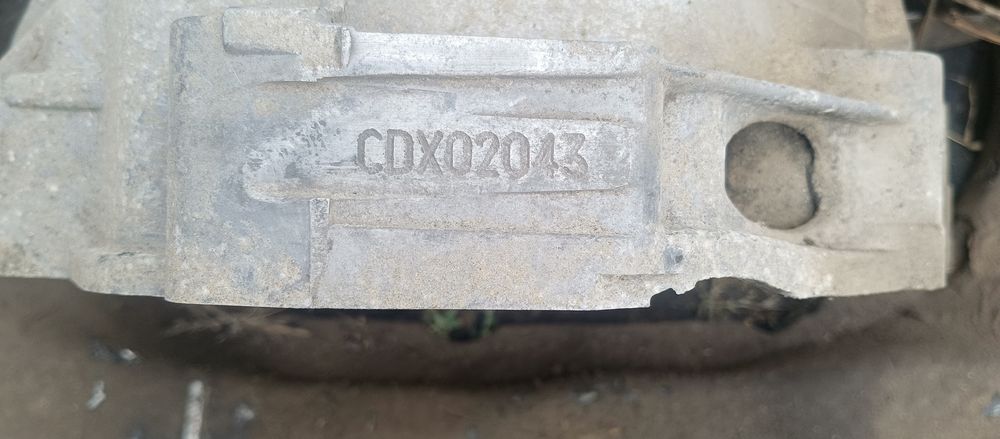 Мотор 2.6 мкпп ауди Audi