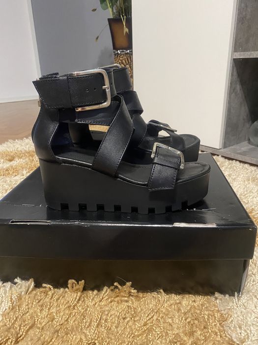 Сандали Constantine Shoes