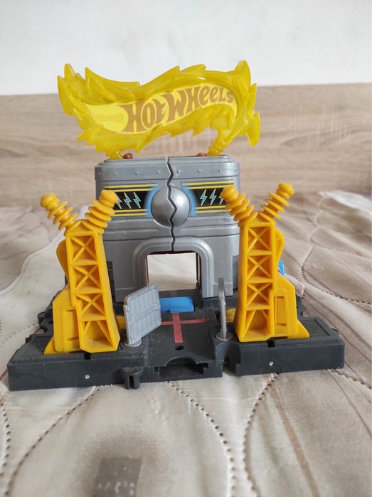 HotWheels писти за игра