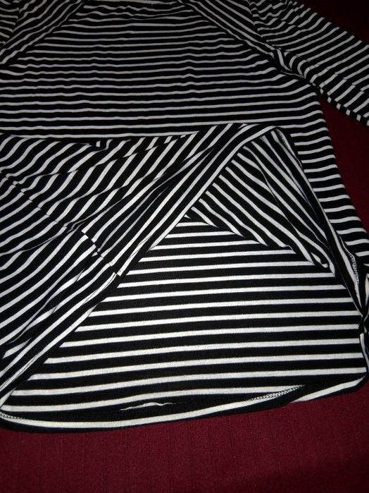 Из Америки, женская кофта от бренда NOTATIONS в полоску.