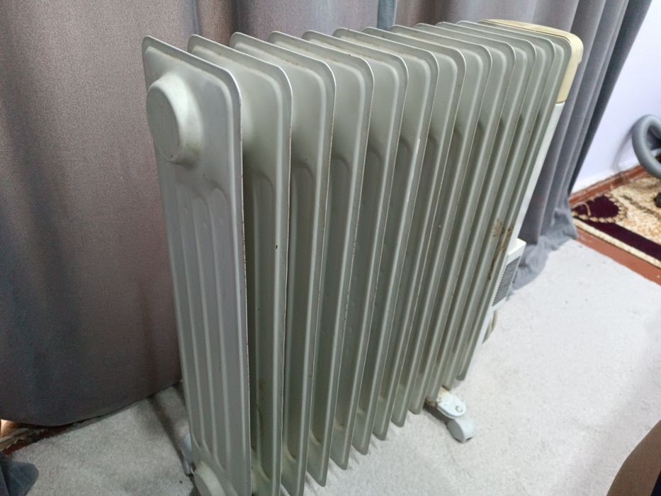 Продается масляный обогреватель