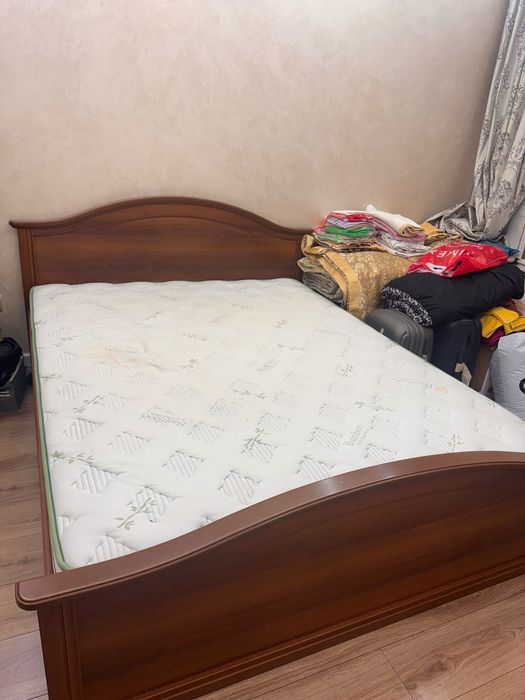 Продается кровать