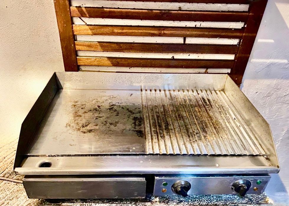 Gratar / Plită electrică profesională inox Grill/Fry Top – netedă + striată, 2 zone de încălzire