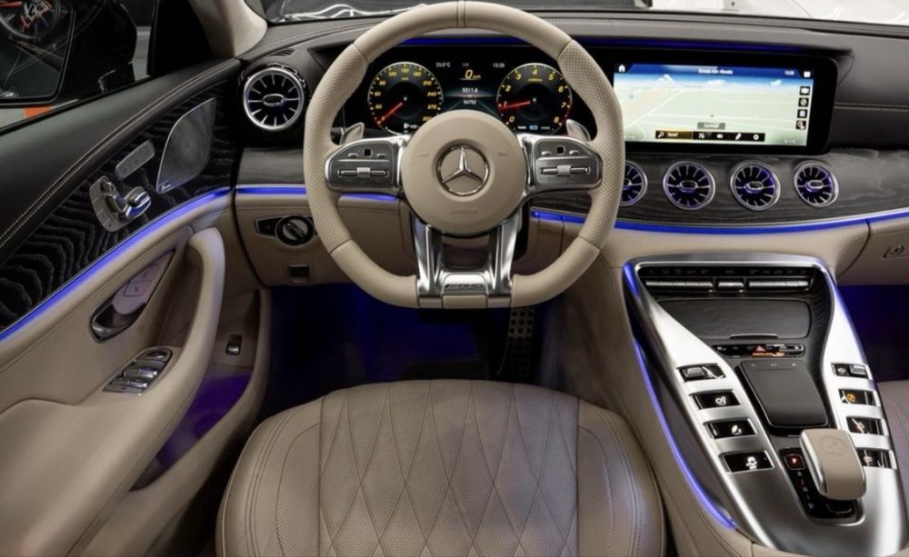 Mercedes-Benz AMG GT 53 4MATIC+ 3.0L 435 Cp