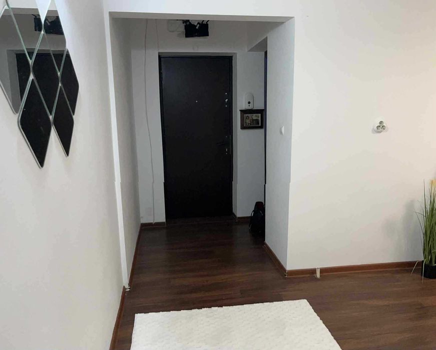 Inchiriez apartament 2 camere decomandat regim hotelier