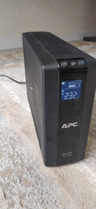 APC PRO-900, источник безперебойного питания