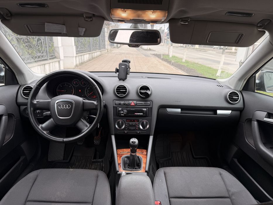 Vand Audi A3 Manual 2.0 Impecabil - Un singur ax cu came