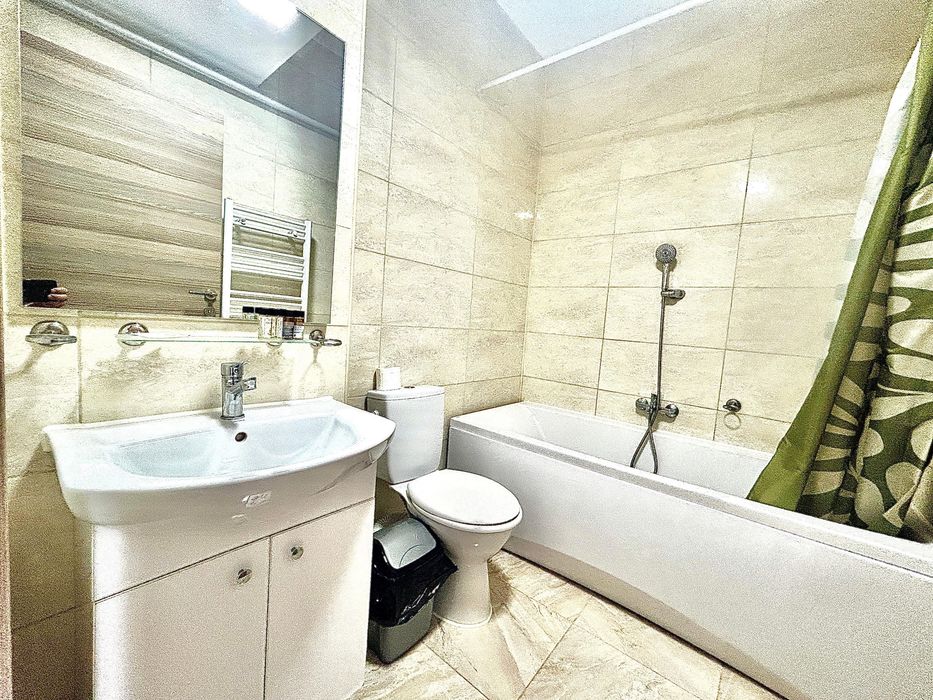 Apartament 2 camere, de inchiriat, Mamaia Summerland, 300 euro luna . Se inchiriaza pana la data de 15 mai