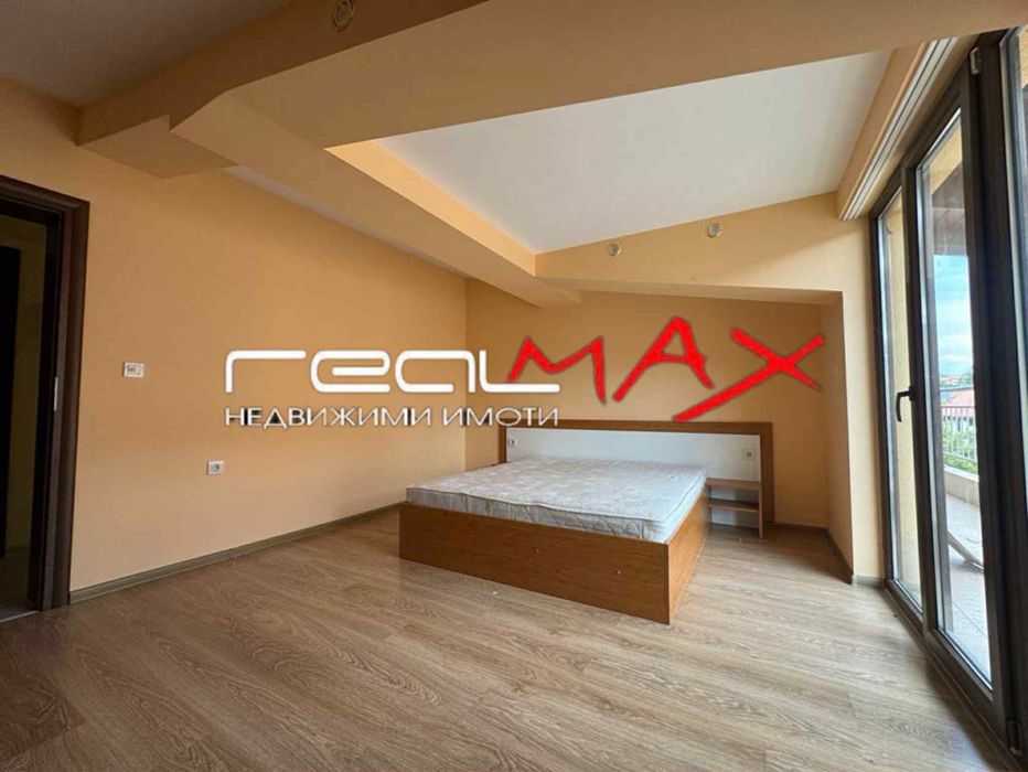 Дава се под наем Тристаен апартамент в Казанлък - 123 кв.м за 306 € - Снимка #6