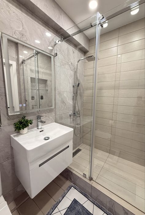 СВОЯ сдам в ценре 2/6/9 квартира Ц4