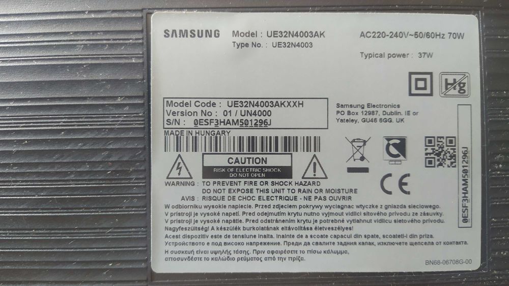 телевизор самсунг 32 модел ue32n4003ak с не работещ дисплей на части