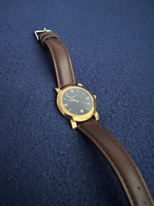 Ceas Tissot F385 Swiss Made – Elegant, Quartz, Datar