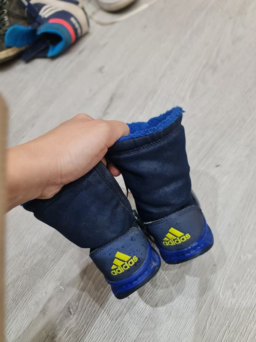 Ghete adidas marimea 22