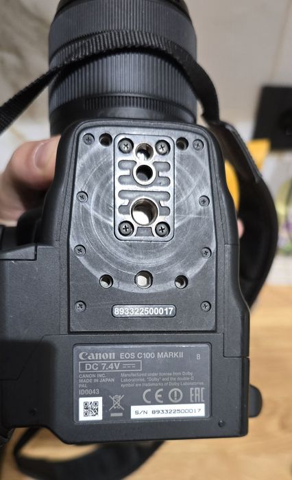 Canon EOS  C100 Mark ll