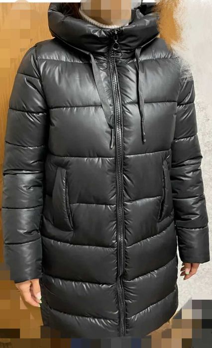 Продам пуховик женский