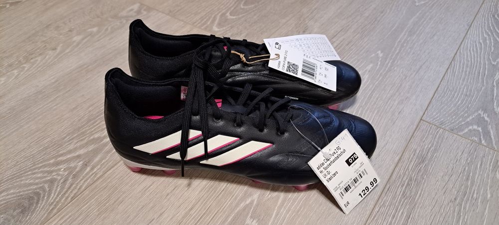Ghete fotbal noi piele naturala Adidas Copa Pure.2FG 41 si 1/3