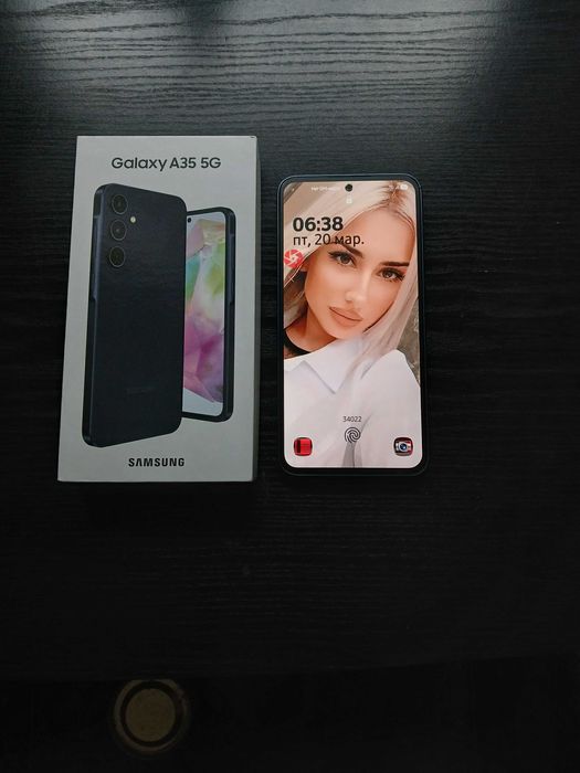 Смартфон Самсунг