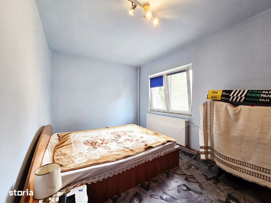 Apartament 3 camere, decomandat cu centrala - Micalaca Miorita