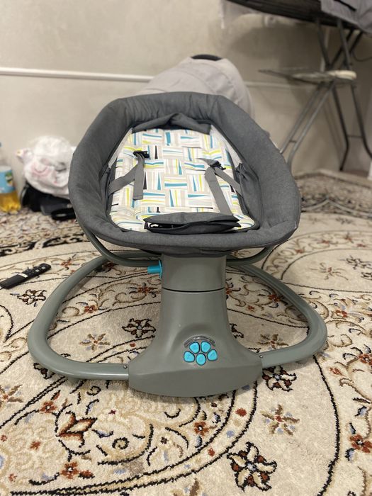 Продаю Шезлонг детский