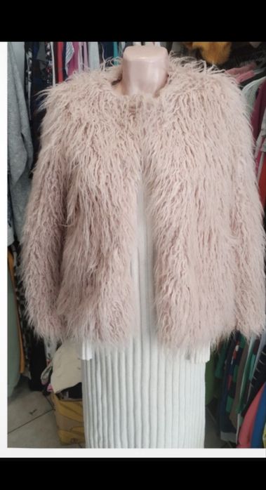 Faux fur Bershka M
