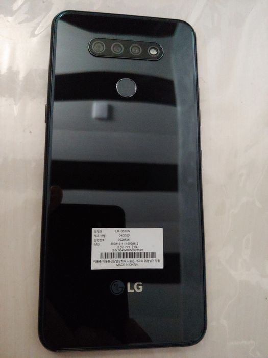LG Q51 telefon yangi