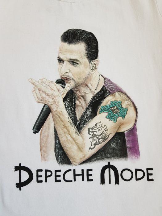 Ръчно рисувана тениска