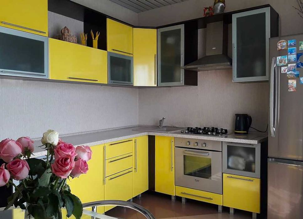 Дава се под наем Тристаен апартамент в Пловдив, Беломорски - 90 кв.м за 382.5 € - Снимка #1