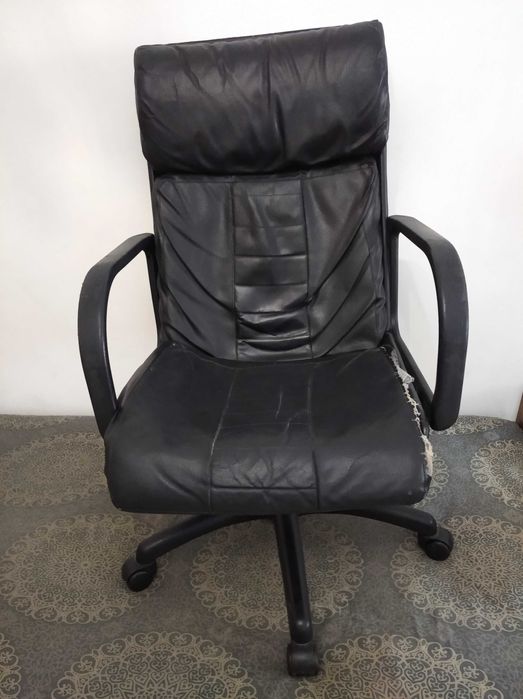 Кресло, стул на колесах, колесиках. Kreslo. Stul.