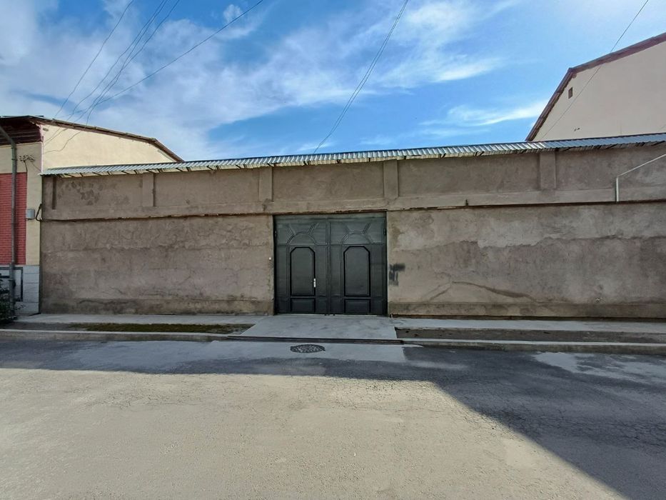 6 sotih 4 xona uy 1 katta yopiq ayvon