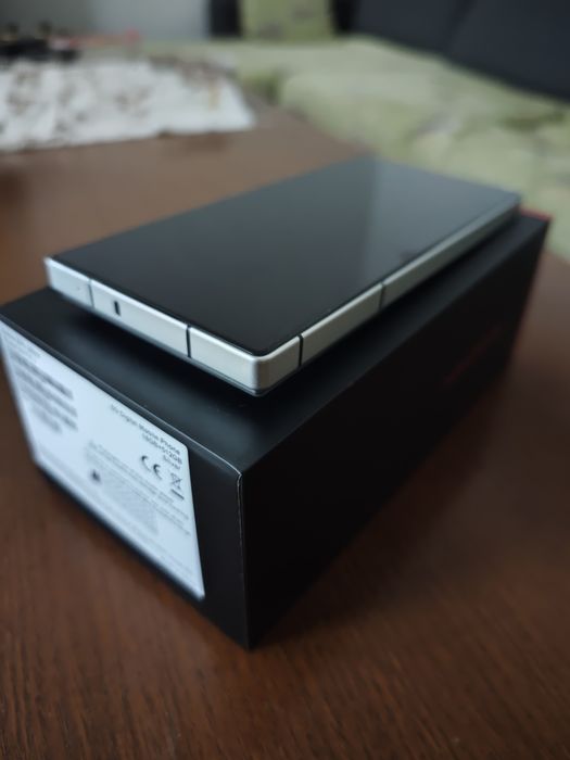 ZTE / Nubia Z60 ULTRA