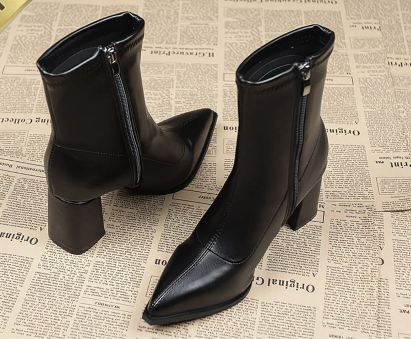 Сапоги на каблуке