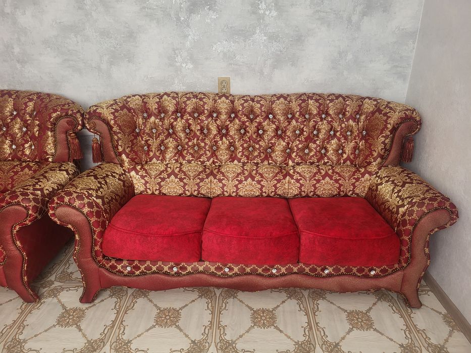 Диван, мягкая мебель продам