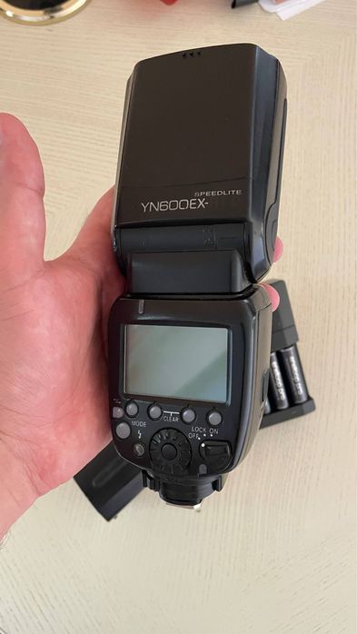 Вспышка Yongnou 600 speedlite