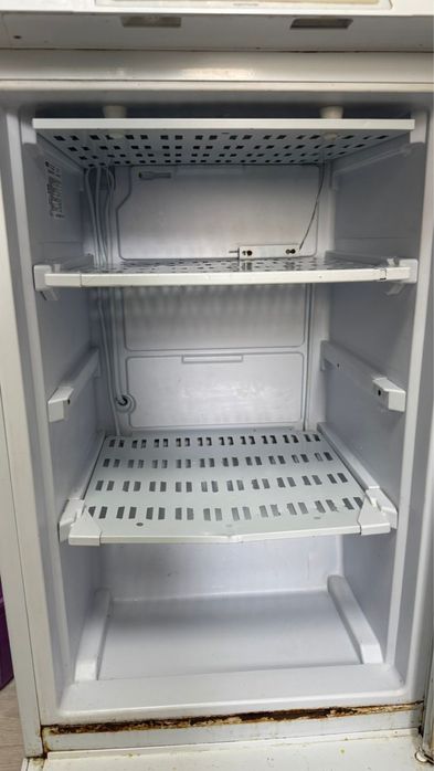 Морозильник не большой