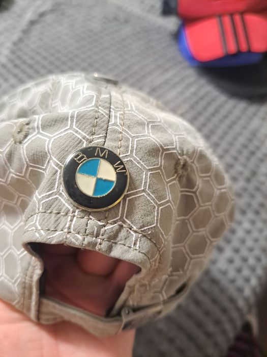 Мъжка шапка   BMW