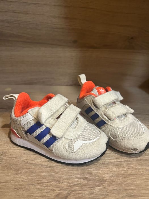Детски маратонки Адидас 21 номер